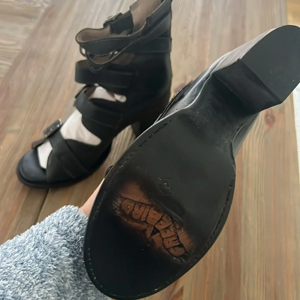 Freebird by Steven NEW Bond Sandal Black Box Included 10 Rare Find - Picture 5 of 10